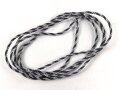 Blaugrau-silberne Kordel / Litze. Durchmesser etwa 2mm, UV Negativ, Gesamtlänge etwa 103cm