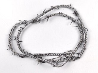 Kragenkordel Metallfaden, Durchmesser 2,7mm. UV Negativ, Länge etwa 57cm, von einer Uniform abgetrennt