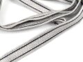 Graue Stofflitze mit zwei schwarzen Durchzügen. Breite 10mm, Länge 65cm
