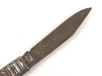 Blechgeprägtes Taschenmesser ohne Hersteller, Zusammengeklappte Länge 11,5cm