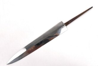 Klinge für einen SA Dienstdolch, Hersteller Aesculap Tuttlingen. Vermutlich ausgeschliffene Widmung