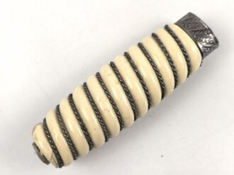 Griffstück mit Ring zum Dolch für Offiziere der Luftwaffe, Der Ring Eisen versilbert