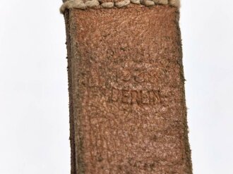 Aufschiebeschlaufe Wehrmacht, datiert 1938 . Wurde benutzt um z.B. die Feldflasche ans Koppel zu hängen