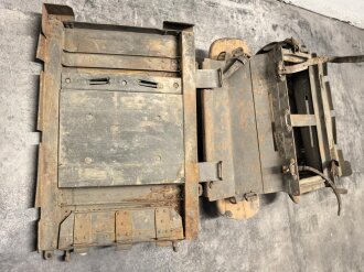 Reichswehr und frühe Wehrmacht, Tragsattel mit zwei anhängenden Kraxen für Gebirgstruppen. Originallack, grob gereinigt