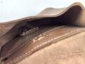 Magazintasche Wehrmacht für 2 Magazine K43 / G43. Hersteller ros 1944. Ungereinigt, etwas aus der Form geraten.