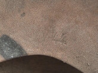 Magazintasche Wehrmacht für 2 Magazine K43 / G43. Hersteller cny 1944. Ungereinigt, etwas aus der Form geraten.