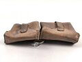 Magazintasche Wehrmacht für 2 Magazine K43 / G43. Hersteller ros 1944. Ungereinigt, etwas aus der Form geraten.