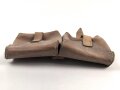 Magazintasche Wehrmacht für 2 Magazine K43 / G43. Hersteller ros 1944. Ungereinigt, etwas aus der Form geraten.