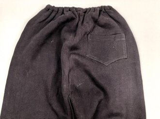Dunkelblaue Hose zum Sportanzug der Hitlerjugend. Ungereinigtes Stück