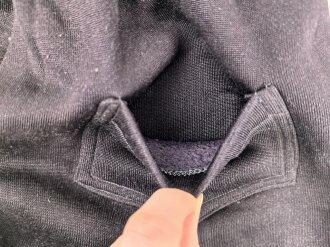 Dunkelblaue Hose zum Sportanzug der Hitlerjugend. Ungereinigtes Stück