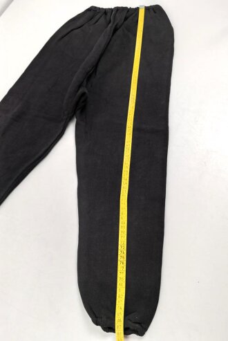 Dunkelblaue Hose zum Sportanzug der Hitlerjugend. Ungereinigtes Stück