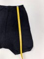 Dunkelblaue, kurze Hose zum Sportanzug der Hitlerjugend. Ungereinigtes Stück