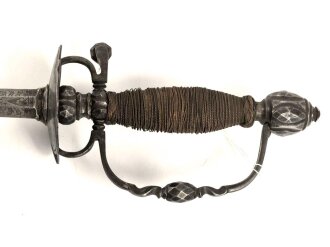 Antiker Degen, wohl um 1700, Eisen, Gesamtlänge 90cm, genaues Alter und Herkunft unbekannt