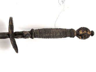 Antiker Degen, wohl um 1700, Eisen, Gesamtlänge etwa 97cm, genaues Alter und Herkunft unbekannt