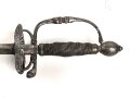 Antiker Degen, wohl um 1700, Eisen, Gesamtlänge etwa 96cm, genaues Alter und Herkunft unbekannt