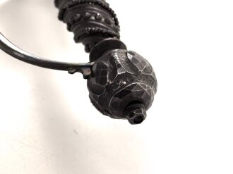 Antiker Degen, wohl um 1700, Eisen, Gesamtlänge etwa 109cm, genaues Alter und Herkunft unbekannt