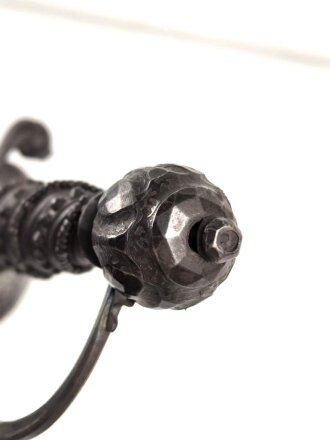 Antiker Degen, wohl um 1700, Eisen, Gesamtlänge etwa 109cm, genaues Alter und Herkunft unbekannt