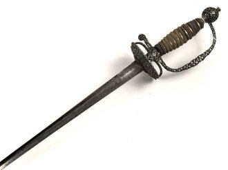 Antiker Degen, wohl um 1700, Eisen, Gesamtlänge etwa 96cm, genaues Alter und Herkunft unbekannt