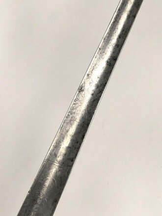 Antiker Degen, wohl um 1700, Eisen, Gesamtlänge etwa 96cm, genaues Alter und Herkunft unbekannt