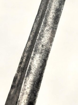 Antiker Degen, wohl um 1700, Eisen, Gesamtlänge etwa 99cm, genaues Alter und Herkunft unbekannt