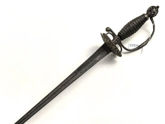 Antiker Degen, wohl um 1700, Eisen, Gesamtlänge etwa 97cm, genaues Alter und Herkunft unbekannt