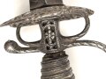 Antiker Degen, wohl um 1700, Eisen, Gesamtlänge etwa 97cm, genaues Alter und Herkunft unbekannt