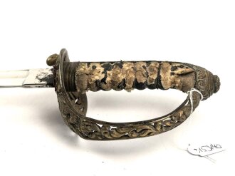 Österreich Ungarn k.u.k. Degen für Staatsbeamte Modell 1889. Klinge von Eickhorn Solingen, Griffstück defekt, die Scheide fehlt