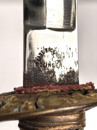 Österreich Ungarn k.u.k. Degen für Staatsbeamte Modell 1889. Klinge von Eickhorn Solingen, Griffstück defekt, die Scheide fehlt