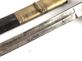 Österreich Ungarn k.u.k. Degen für Staatsbeamte Modell 1889. Klinge beidseitig geäzt, Griffstück defekt , Griff wackelt