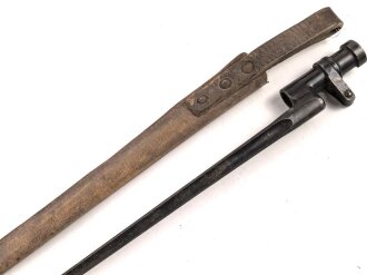 Russland, Seitengewehr Mosin Nagant Modell 91, in Lederscheide