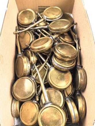 Schweiz, Ölkännchen aus Messingblech, Durchmesser um 50mm. Gebraucht, sie erhalten ein ( 1 ) Stück