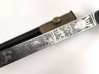 Deutschland nach 1945, Hirschfänger von Eickhorn Solingen. Beidseitig geäzte Klinge mit Widmung von 1961.