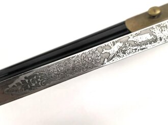 Deutschland nach 1945, Hirschfänger von Eickhorn Solingen. Beidseitig geäzte Klinge mit Widmung von 1961.