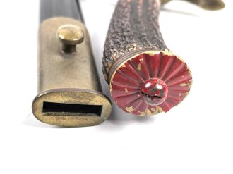 Deutschland nach 1945, Hirschfänger von Eickhorn Solingen. Beidseitig geäzte Klinge mit Widmung von 1961.