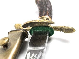 Deutschland nach 1945, Hirschfänger von Eickhorn Solingen. Beidseitig geäzte Klinge mit Widmung von 1961.