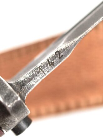 Tschechoslowakei, Bajonett Bodak VZ 1958 in Lederscheide. Gebraucht