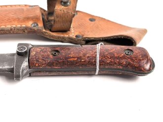 Tschechoslowakei, Bajonett Bodak VZ 1958 in Lederscheide. Gebraucht