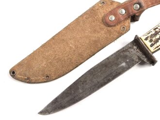 Deutschland nach 1945, jagdliches Messer, wohl für einen Jungen. Ungereinigtes Stück