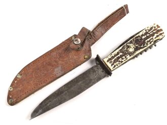 Deutschland nach 1945, jagdliches Messer, wohl für einen Jungen. Ungereinigtes Stück
