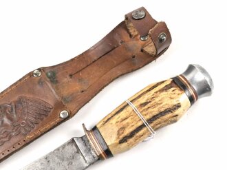 Deutschland nach 1945, jagdliches Messer " Bärentöter" , wohl für einen Jungen. Ungereinigtes Stück