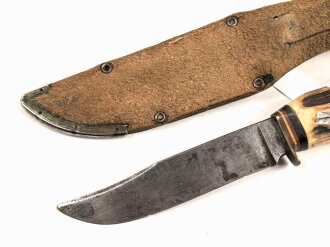 Deutschland nach 1945, jagdliches Messer " Bärentöter" , wohl für einen Jungen. Ungereinigtes Stück