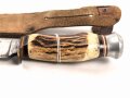 Deutschland nach 1945, jagdliches Messer " Bärentöter" , wohl für einen Jungen. Ungereinigtes Stück