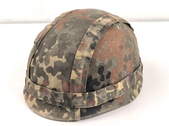 Stahlhelm Bundeswehr mit Flecktarnbezug. Kopfgrösse 57-61, gebraucht