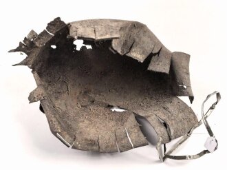 U.S. Army 2. Weltkrieg, Stahlhelm M1 , Schlachtfeldfund, ungereinigt