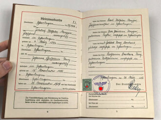 Deutsches Einheits-Familienstammbuch einer Familie aus...