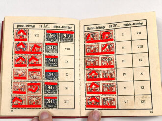 NSDAP Mitgliedsbuch einer Frau aus Ludwigsburg. Ausgestellt 1936, Mitgliedsbeiträge von 1935 bis 1944