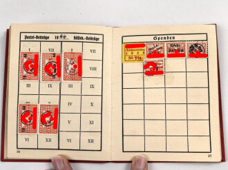 NSDAP Mitgliedsbuch einer Frau aus Ludwigsburg. Ausgestellt 1936, Mitgliedsbeiträge von 1935 bis 1944