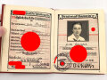 NSDAP Mitgliedsbuch einer Frau aus Ludwigsburg. Ausgestellt 1936, Mitgliedsbeiträge von 1935 bis 1944