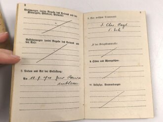 Bayern,  Militärpaß mit Hülleeines Angehörigen im 2. bayrischen Ulanen Regiment. Ausgebildet mit Stahlrohrlanze und Karabiner 98. Ostfeldzug, am 12.2.1919 aus dem Heere entlassen  nach Harthausen, Bezirkskommando Neustadt / Haardt.