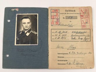 Soldbuch Luftwaffe, ausgestellt 25.8.1939 bei...